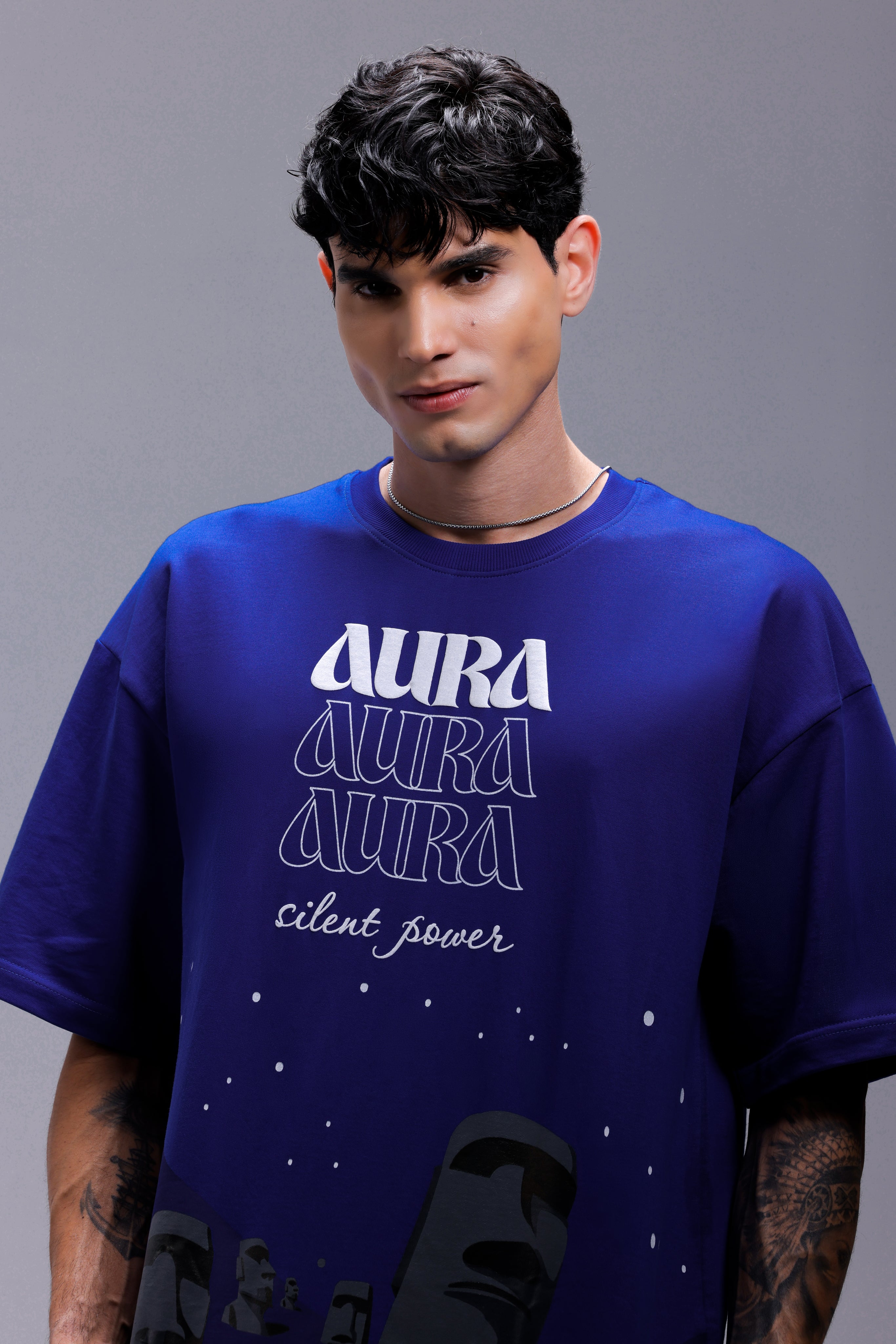 AURA T-shirt – Oversized Fit