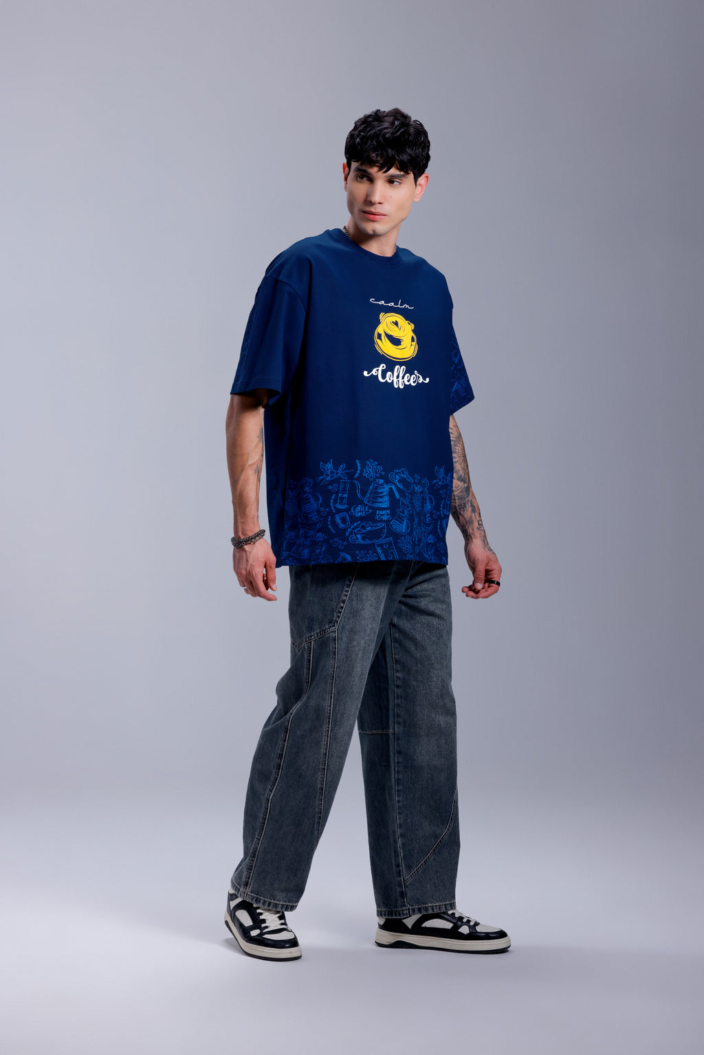 CAALM COFFEE T-shirt – Oversized Fit